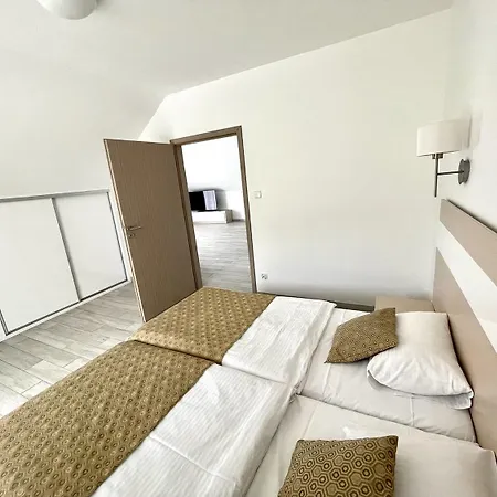 Sw Apartamenty Czarna Gora Sienna  Exterior photo